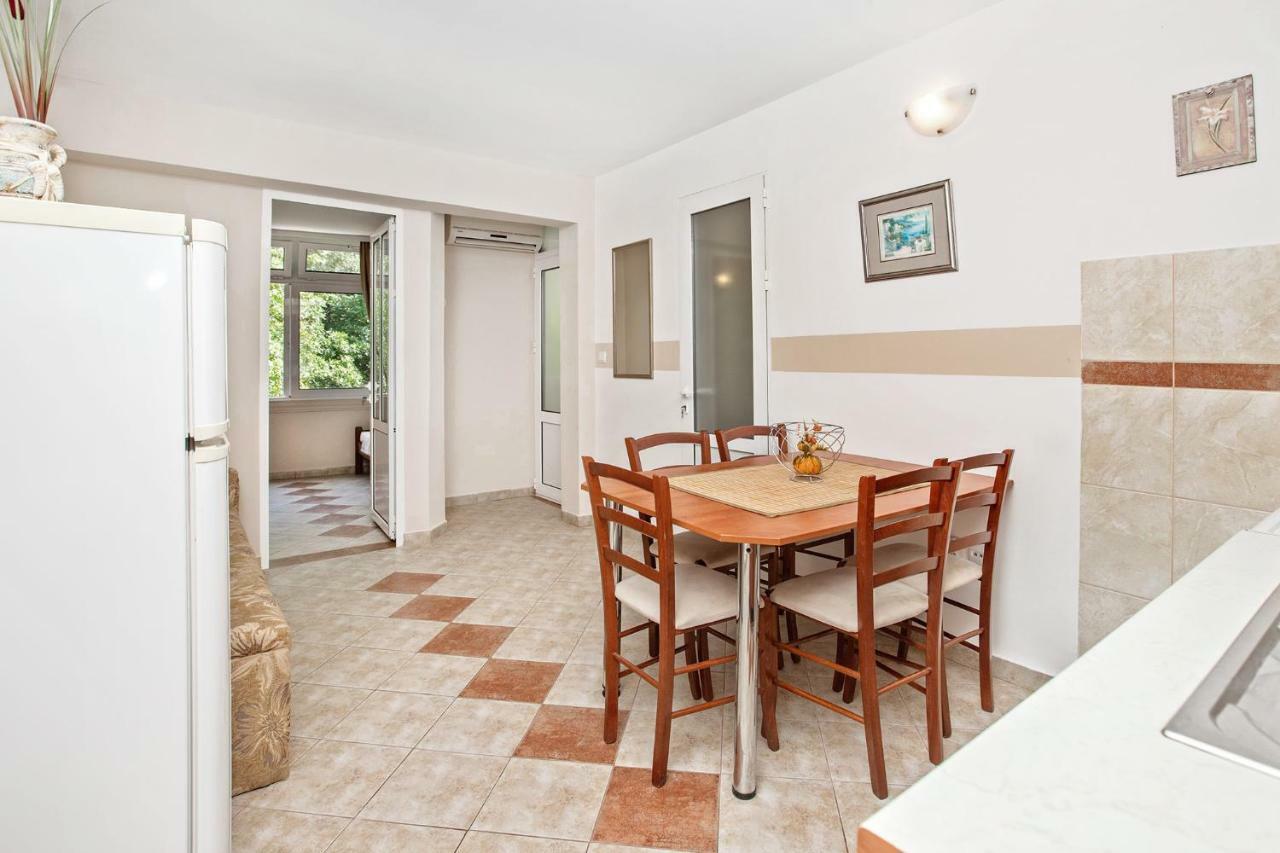 Apartments Villa Popovic Котор Екстер'єр фото