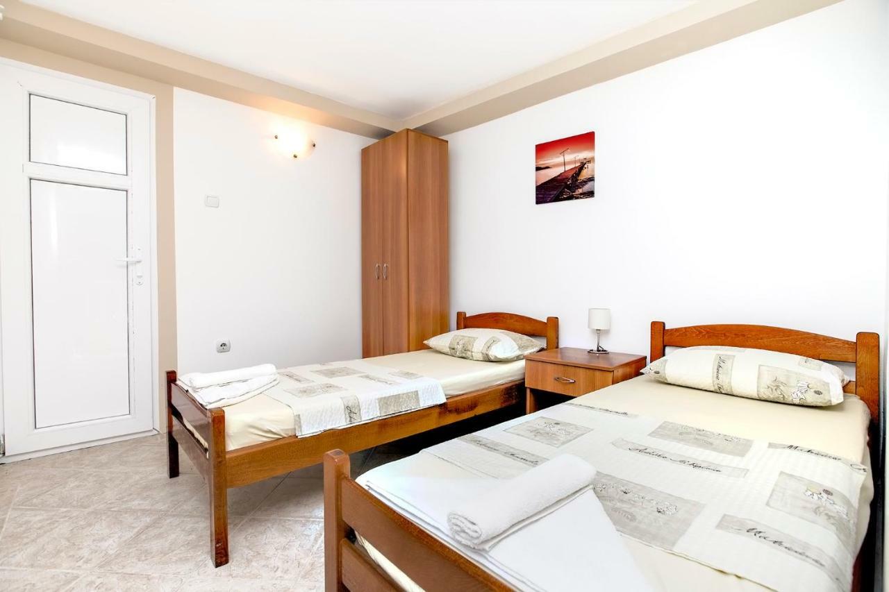 Apartments Villa Popovic Котор Екстер'єр фото