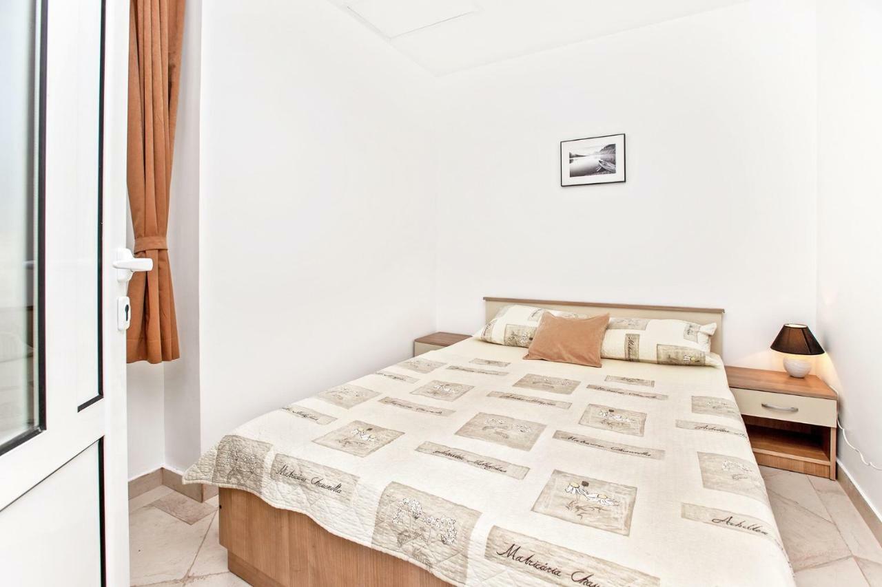 Apartments Villa Popovic Котор Екстер'єр фото