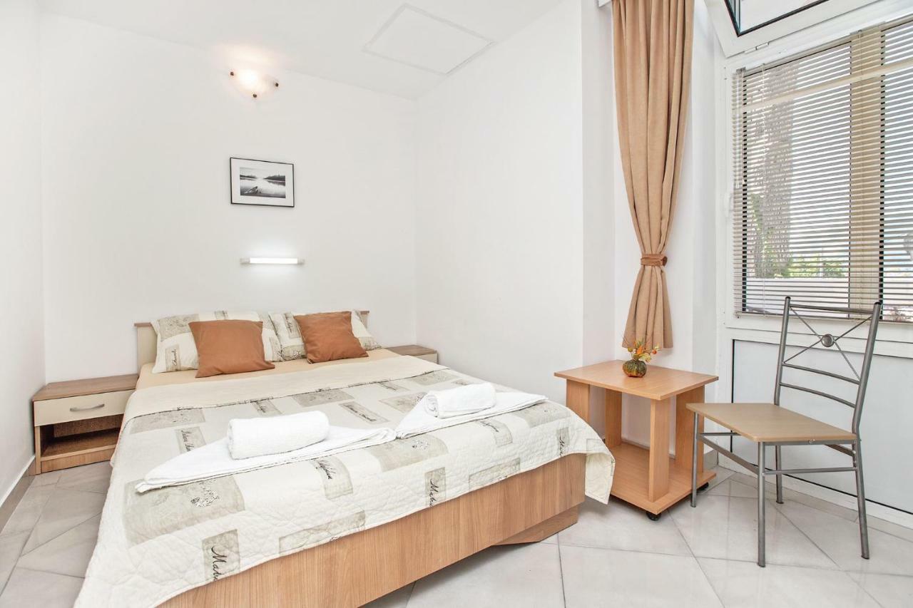 Apartments Villa Popovic Котор Екстер'єр фото