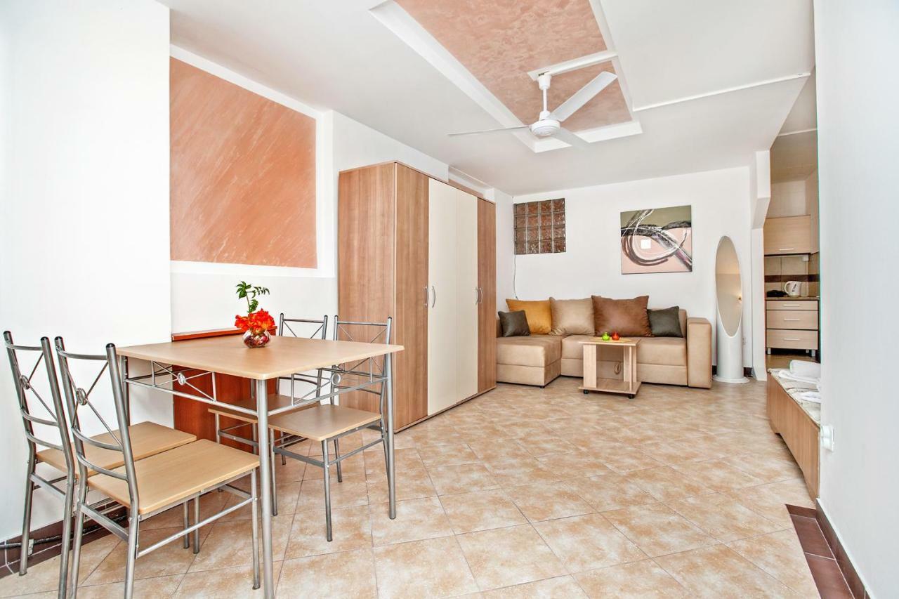 Apartments Villa Popovic Котор Екстер'єр фото